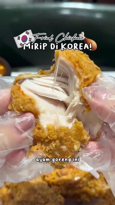 https://dgji3nicqfspr.cloudfront.net/SETIA_BUDI/Restaurant/Kyochon_1991_Chicken___Lotte_Mall/Reviews/thumbnail/1rxUQnCJg_Pmr5RrmscYnII24z3ulmlg5.jpg