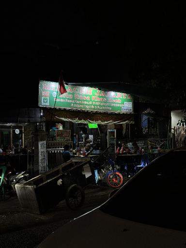 https://dgji3nicqfspr.cloudfront.net/SETIA_BUDI/Restaurant/Mie_Aceh_Jakarta/Reviews/thumbnail/file_1708791970341.jpg