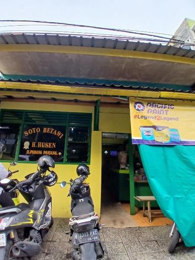 https://dgji3nicqfspr.cloudfront.net/SETIA_BUDI/Restaurant/Soto_Betawi_Haji_Husen/Reviews/thumbnail/IMG_Review_1717400146131_compressed4191317963715843056-17D56E55BFB7CB38-thumb_1717400147889.jpg