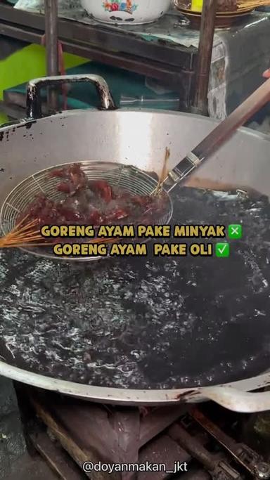 https://dgji3nicqfspr.cloudfront.net/SUMUR_BANDUNG/Restaurant/Ayam_Goreng_Sari_Manis_Suniaratu/Reviews/thumbnail/1UFkzD2nmQUANJMkl5JlC-fkO3pvPlTo--0.jpg