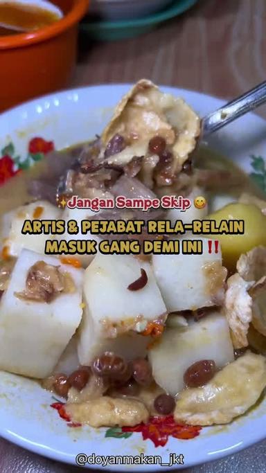 https://dgji3nicqfspr.cloudfront.net/SUMUR_BANDUNG/Restaurant/Lontong_Kari/Reviews/thumbnail/1u3BiaG1HgrhZ5TrgLVF0vKDFZmgHB-hb-0.jpg