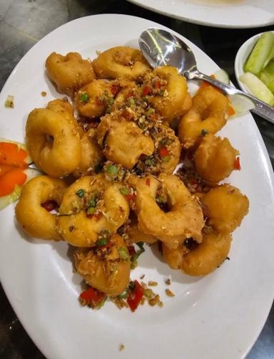 https://dgji3nicqfspr.cloudfront.net/TAMAN_SARI/Chinese_Restaurant/Angke_Restaurant__Ketapang/Reviews/thumbnail/IMG_Review_1713796615579_compressed825896845057913065_1713796621985.jpg