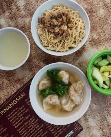 https://dgji3nicqfspr.cloudfront.net/TAMAN_SARI/Chinese_Restaurant/Bakmi_Pinangsari/Reviews/thumbnail/uploadsuploads-thumb_1714434089624.jpg