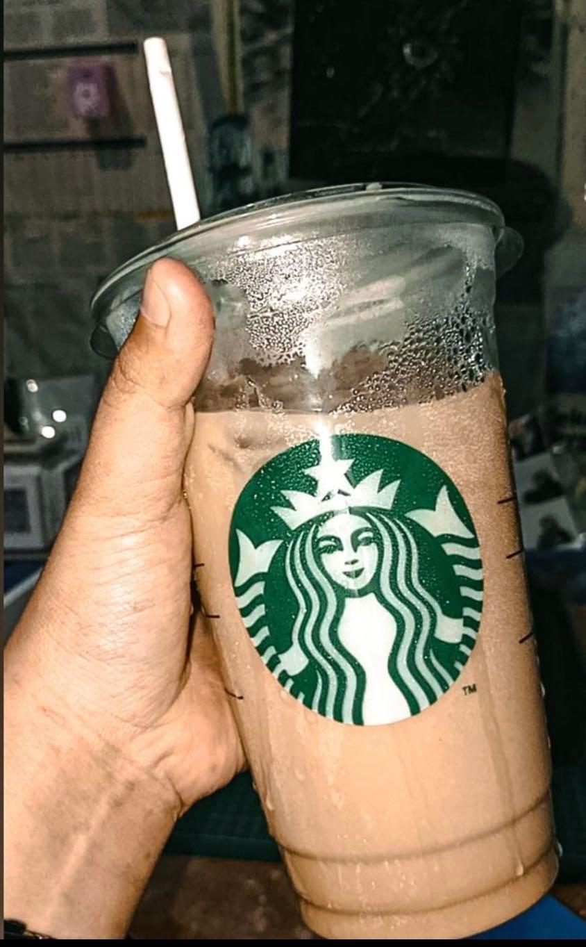 Starbucks - Grand Wisata review