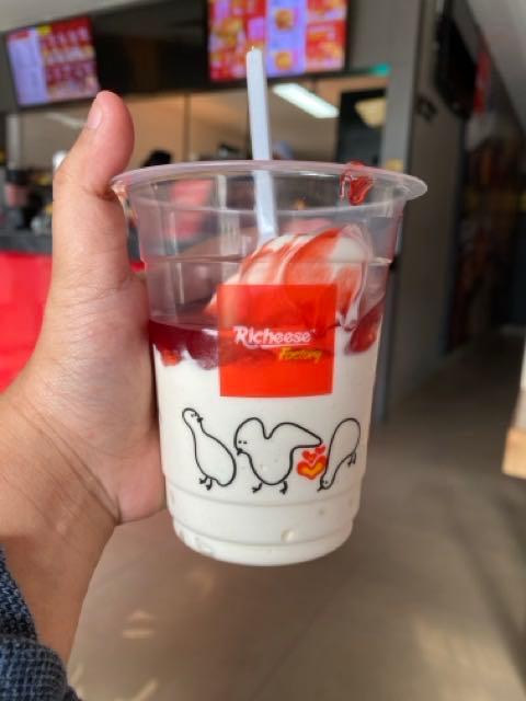 Richeese Factory Mangunjaya review