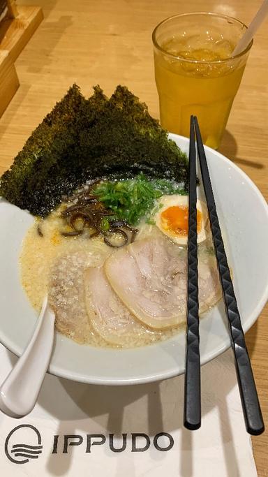 https://dgji3nicqfspr.cloudfront.net/TANAH_ABANG/Japanese_Restaurant/Ippudo__Grand_Indonesia/Reviews/thumbnail/file_1713596869220.jpg