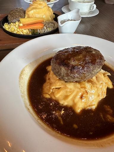 https://dgji3nicqfspr.cloudfront.net/TANAH_ABANG/Japanese_Restaurant/Ishigamaya_Hamburg__Steak/Reviews/thumbnail/file_1705385922796.jpg