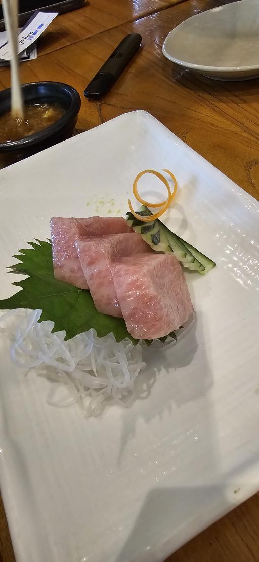 Takumi Robata And Sushi review