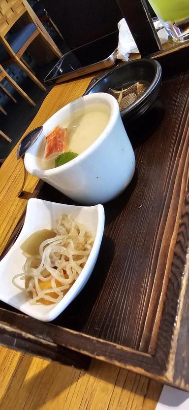 https://dgji3nicqfspr.cloudfront.net/TANAH_ABANG/Japanese_Restaurant/Takumi_Robata_And_Sushi/Reviews/thumbnail/IMG_Review_1717079383401_compressed666681330757800431-17D44A9A353FA2FE-thumb_1717079384531.jpg