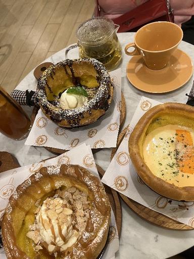 https://dgji3nicqfspr.cloudfront.net/TANAH_ABANG/Restaurant/Baby_Dutch_Pancake__Grand_Indonesia/Reviews/thumbnail/file_1713764540979.jpg