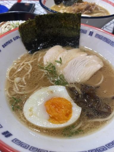 https://dgji3nicqfspr.cloudfront.net/TANAH_ABANG/Restaurant/Ramen_Girl_Grand_Indonesia/Reviews/thumbnail/file_1707182703128.jpg