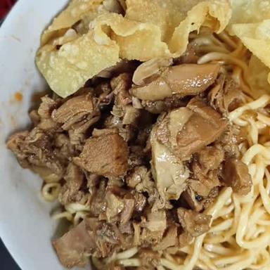 https://dgji3nicqfspr.cloudfront.net/TANJUNG_PRIOK/Restaurant/Mie_Ayam_Rohid/Reviews/22VID_Review_1715595538002238119329291877703_171559555250322_1715595553866.jpg