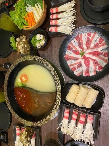 https://dgji3nicqfspr.cloudfront.net/TANJUNG_PRIOK/Restaurant/Qpot_Grandeur_Hotpot_Grill_Dimsum/Reviews/thumbnail/file-17DB4C66599D7685-thumb_1719051685640.jpg