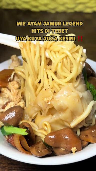 https://dgji3nicqfspr.cloudfront.net/TEBET/Chinese_Restaurant/Mie_Ayam_Senjaya/Reviews/thumbnail/19uqRBWy0tgFfe72GQ0tpmB9BABedqB2r-0.jpg