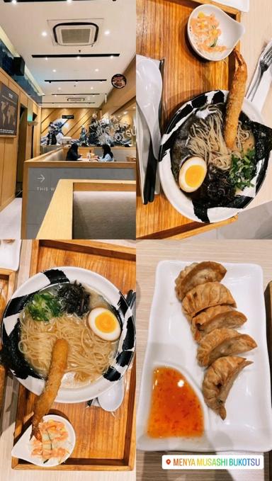 https://dgji3nicqfspr.cloudfront.net/TEBET/Japanese_Restaurant/Menya_Musashi_Bukotsu/Reviews/thumbnail/file_1711581683755.jpg