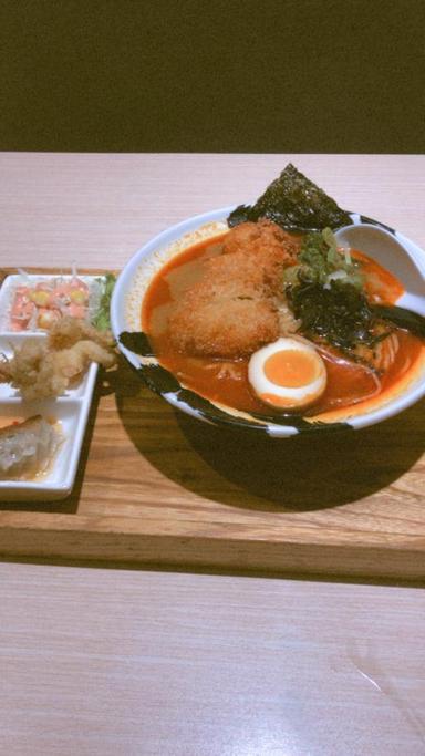 https://dgji3nicqfspr.cloudfront.net/TEBET/Japanese_Restaurant/Menya_Musashi_Bukotsu/Reviews/thumbnail/uploadsuploads-thumb_1714813896247.jpg