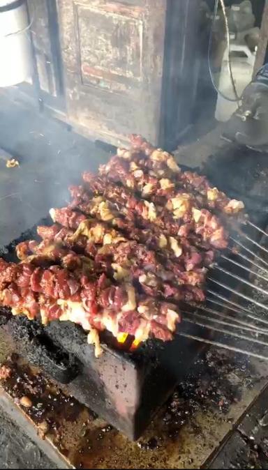 https://dgji3nicqfspr.cloudfront.net/WEDI/Restaurant/Sate_Kambing_Tali_Roso_Pak_Tri/Reviews/thumbnail/uploadsuploads-thumb_1715612802426.jpg