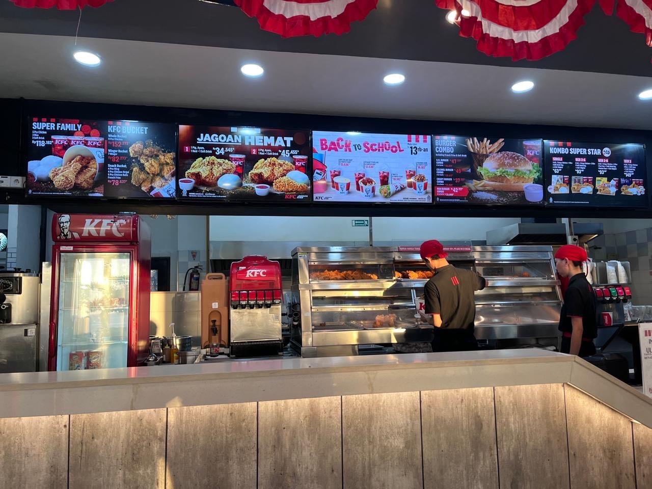 KFC - Kawasan Megamas Manado review