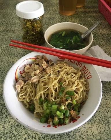 BAKMI AYAM JAMUR POPEYE - JALAN PALEM