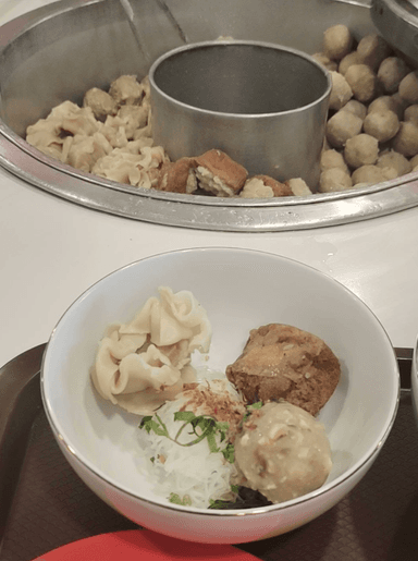 BAKSO ENGGAL MALANG MEGAMENDUNG