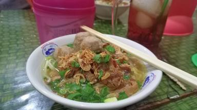 BAKSO RAGIL MANGKANG