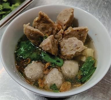 BAKSO SAPI'I TOP EAT, TIPTOP RAWAMANGUN