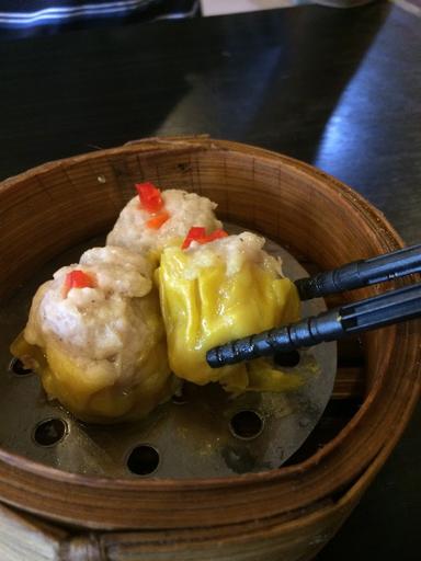 BAMBOO DIMSUM - RAWAMANGUN