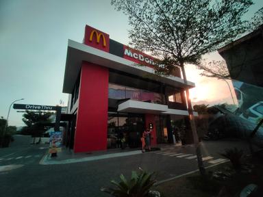 MCDONALD'S - BANJARMASIN