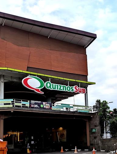 QUIZNOS SUB - RAWAMANGUN