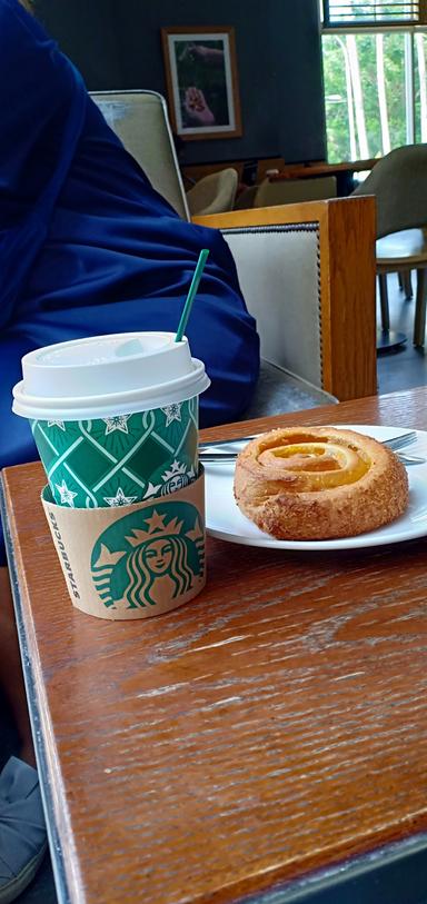 STARBUCKS - BOTANI SQUARE