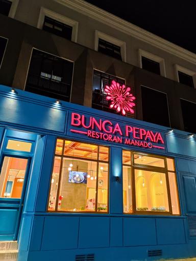 BUNGA PEPAYA