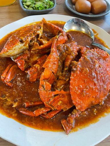 LAYAR SEAFOOD DAN IKAN BAKAR SEDAYU CITY