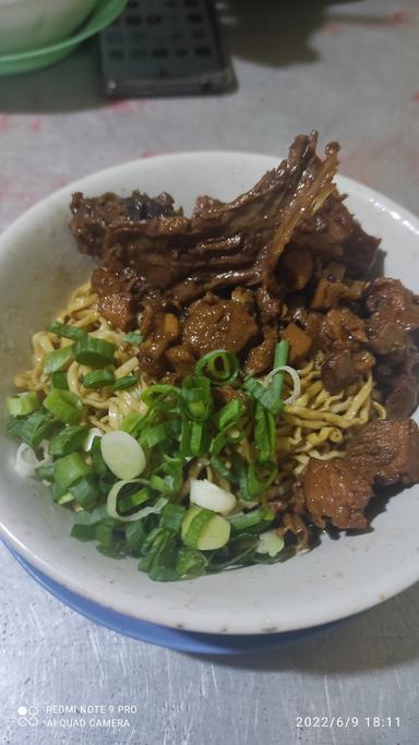 MIE AYAM MAS NINO WONOGIRI