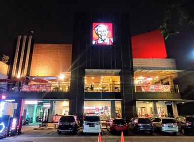 KFC CEMPAKA PUTIH