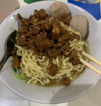 MIE AYAM BERLIAN