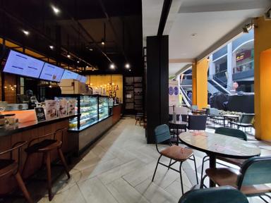 THE COFFEE BEAN & TEA LEAF -CILANDAK TOWN SQUARE