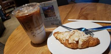 STARBUCKS - CILANDAK TOWN SQUARE