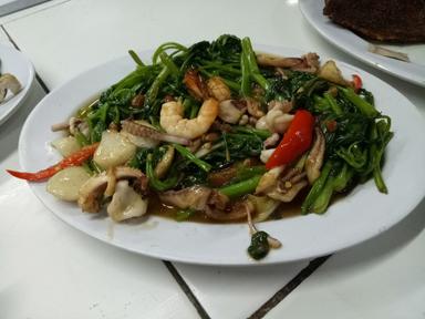 RM. CENDRAWASIH SEAFOOD