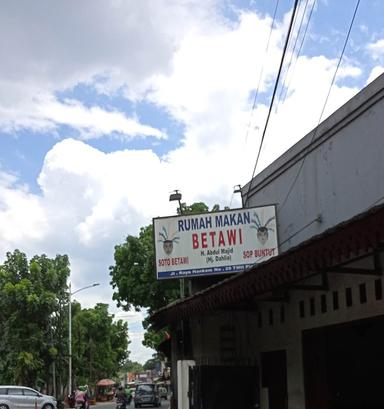 RUMAH MAKAN BETAWI (HJ.DAHLIA)