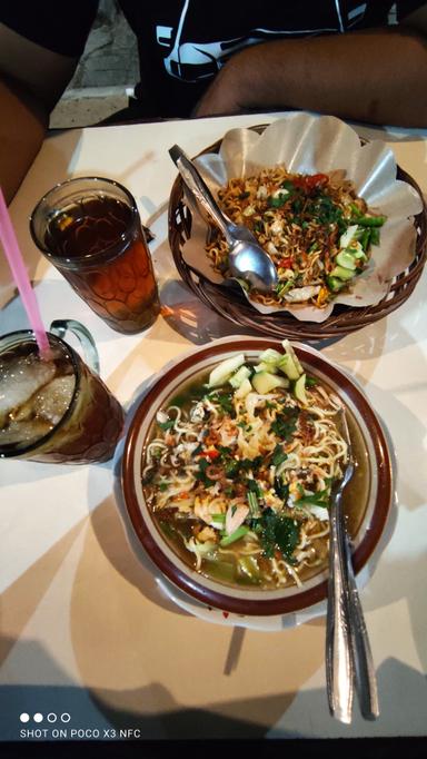 WARUNG LESEHAN BAKMI JAWA SORJATI