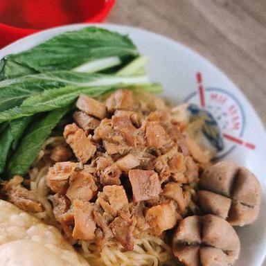 MIE AYAM & BAKSO WONOGIRI