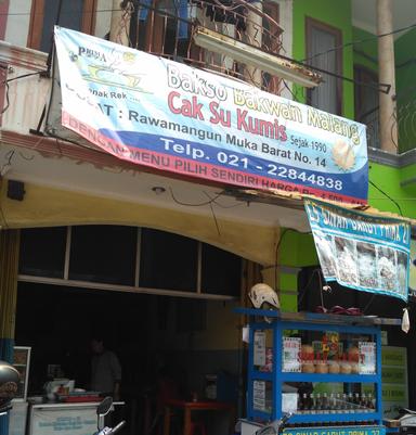 BAKSO BAKWAN MALANG CAK SU KUMIS SEJAK 1990