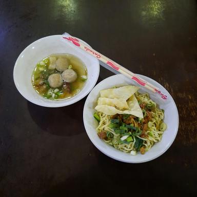 BAKSO SUDI MAMPIRMAS KARDI