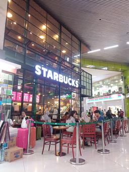 STARBUCKS - STASIUN GAMBIR