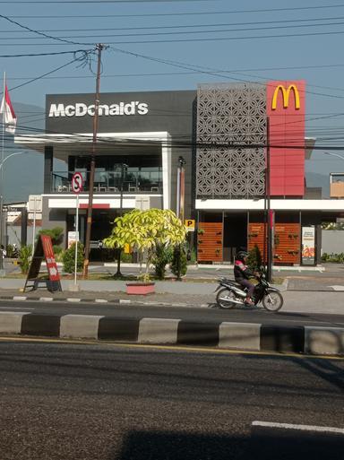 MCDONALD'S - UNGARAN