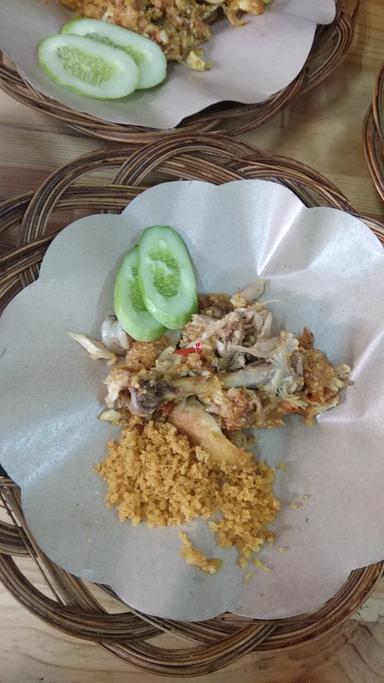 AYAM GEPREK SI GENDUT SWADAYA