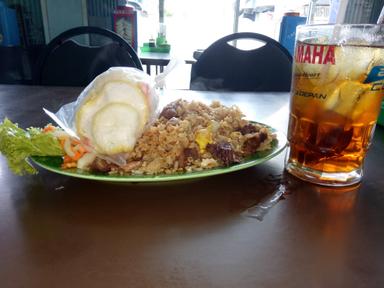 WARUNG BU BROTO