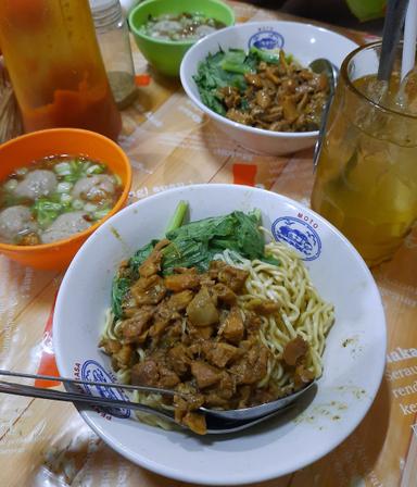 BAKSO TRITUNGGAL