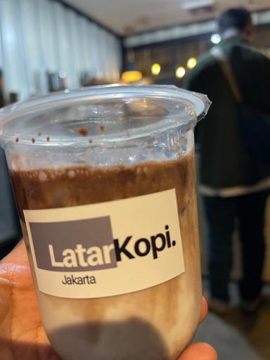 LATAR KOPI