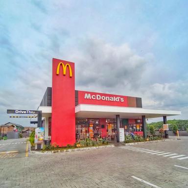 MCDONALD'S - MAGNOLIA RESIDENCE